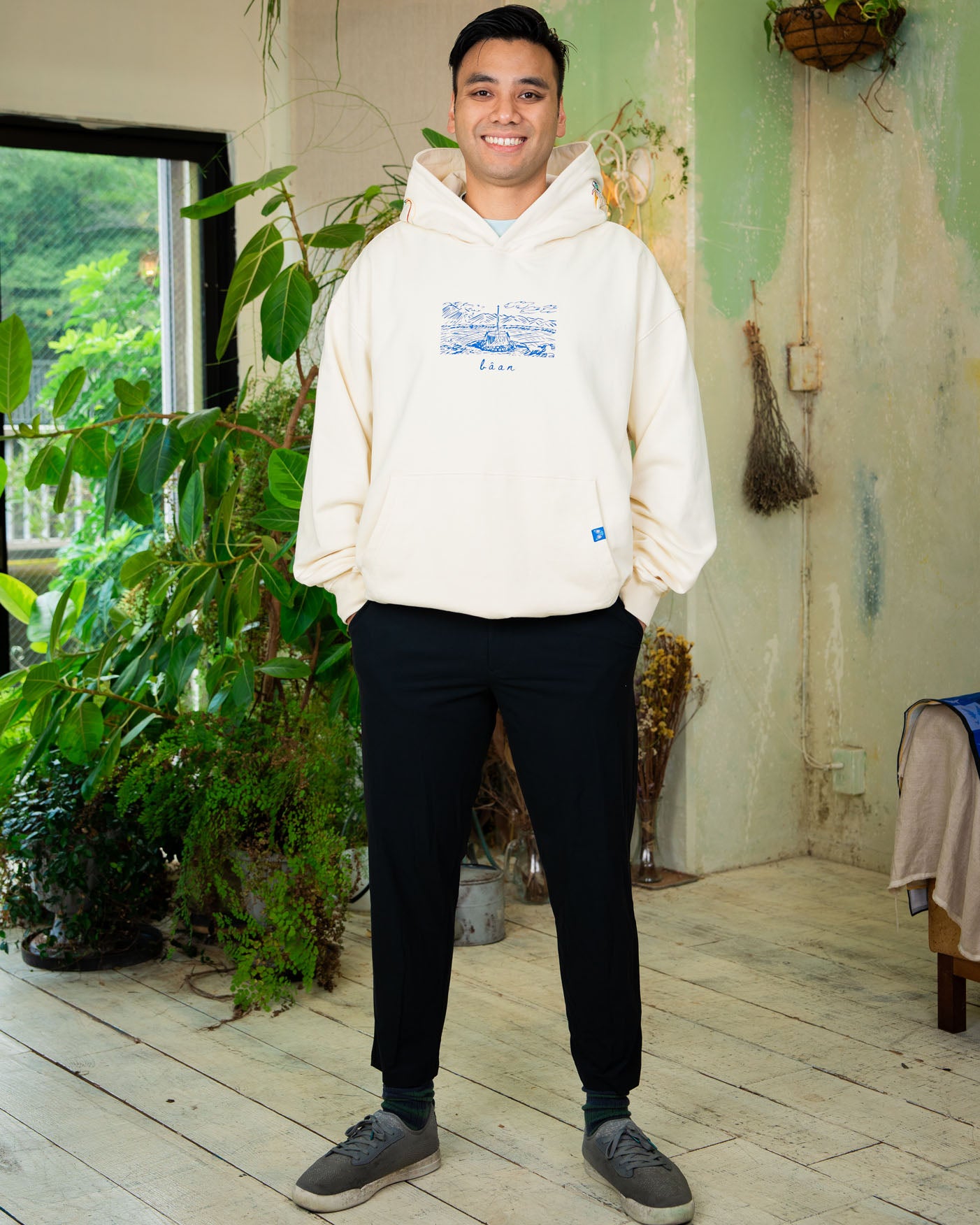 Baan Light Hoodie