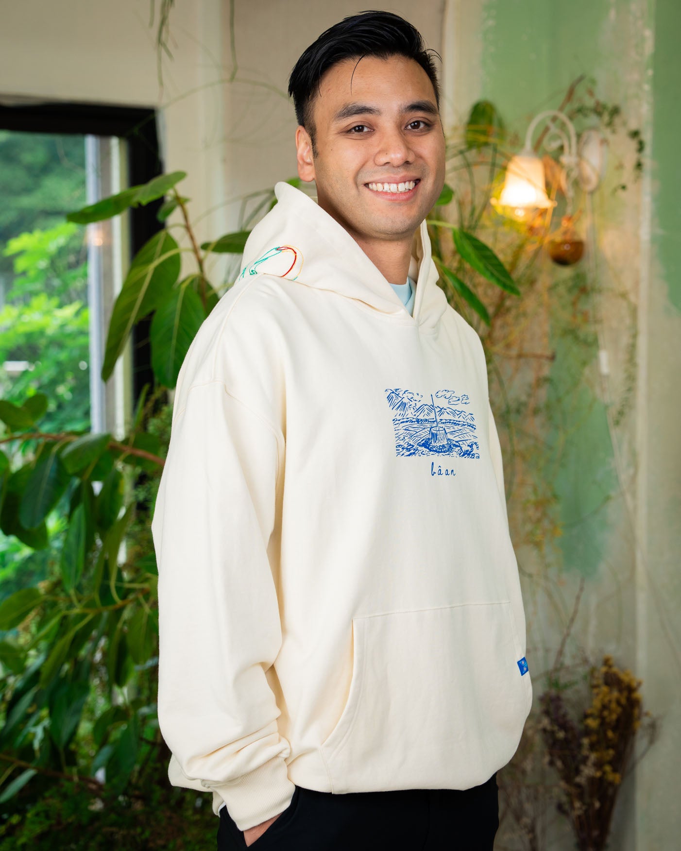 Baan Light Hoodie
