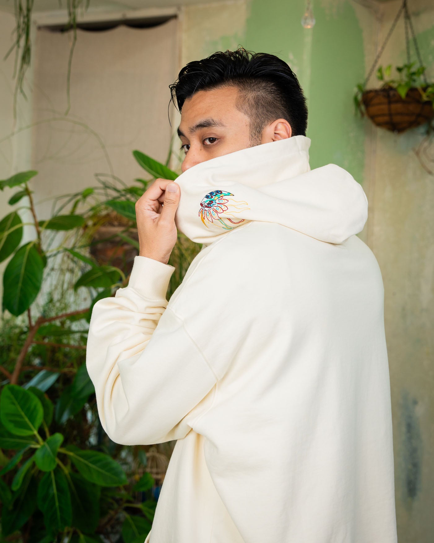 Baan Light Hoodie