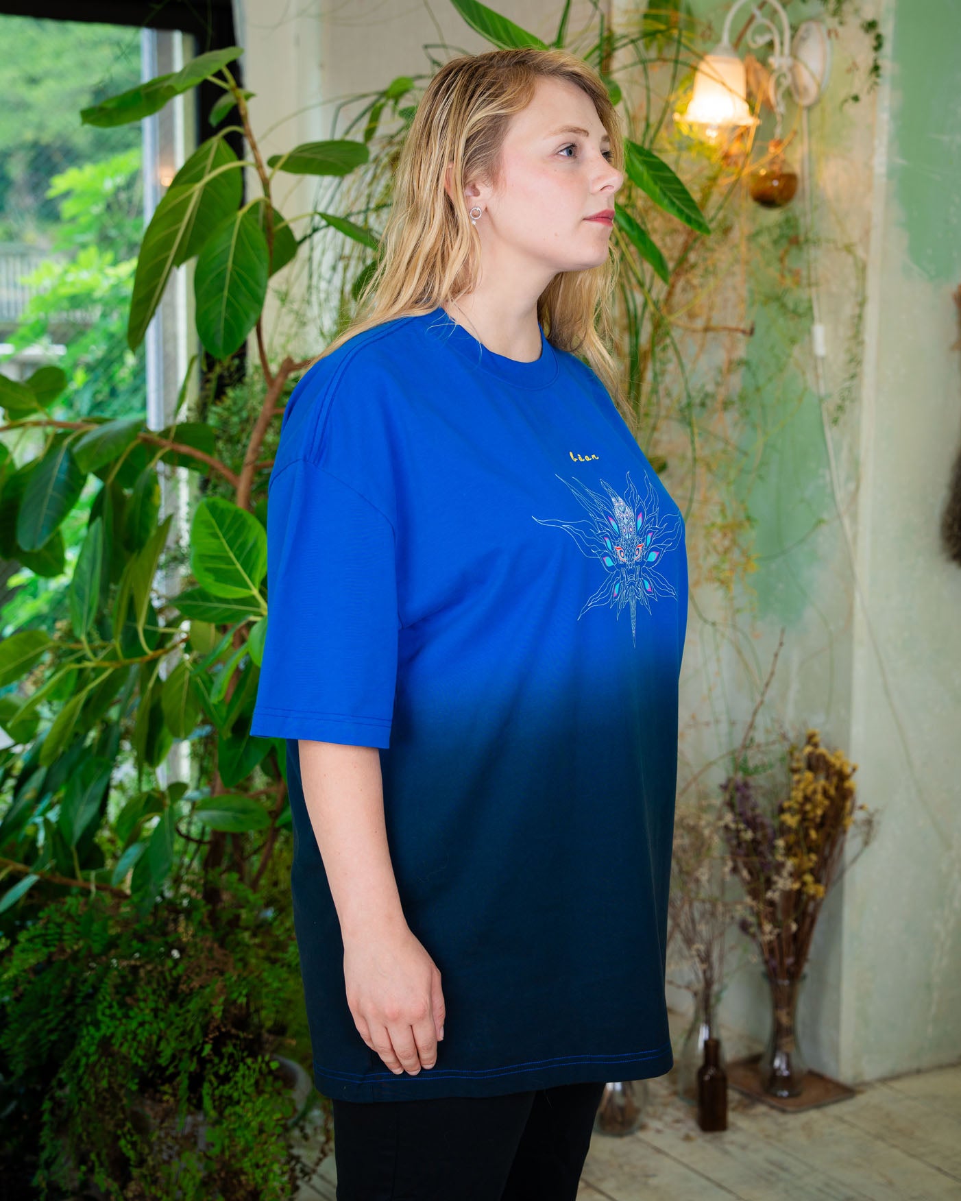 Bâan Night T-Shirt